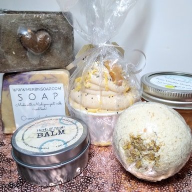 $50 Herb & Soap Valentines Day Gift Box Giveaway