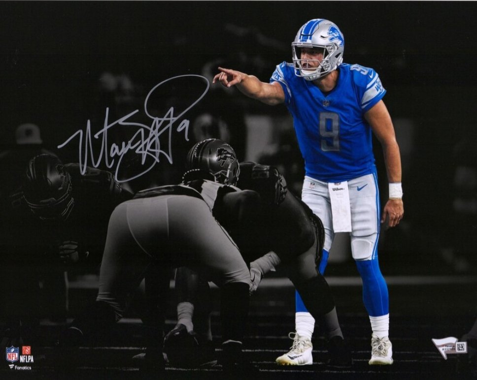 MATTHEW STAFFORD Fanatics Authentic Autographed Detroit Lions 11″ X 14″ Spotlight Photograph Giveaway