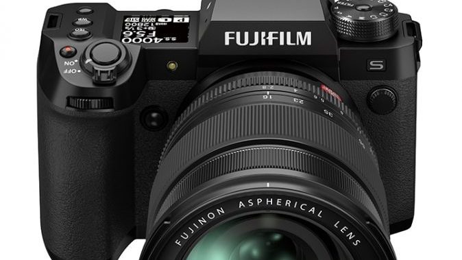 FUJIFILM X-H2S Mirrorless Camera Giveaway