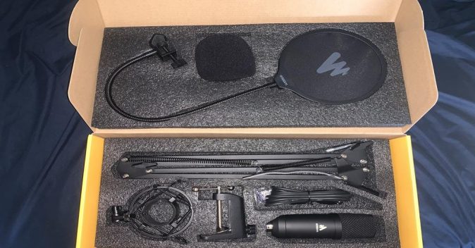 Maono Podcast Condenser Mic Giveaway